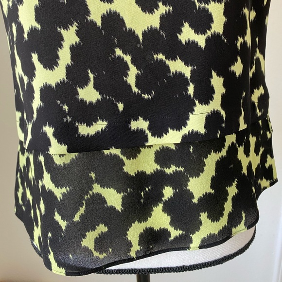 A.L.C. Yellow & Black Silk Sleeveless Top / Size 4 - Picture 4 of 9